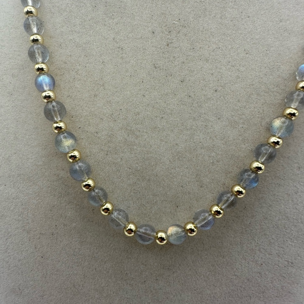 Beautiful Handcrafted Labradorite Beaded Necklace 6mm Beads - Picture 6 of 8
